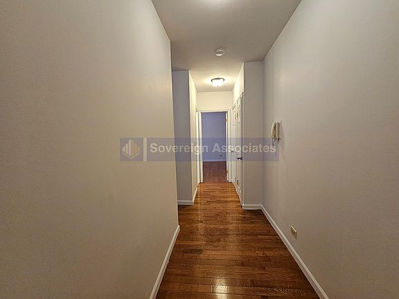 5th image of 165 Pinehurst Ave APT 4A
