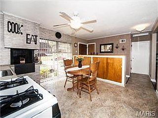 5th image of 8623 Belcrest Ln