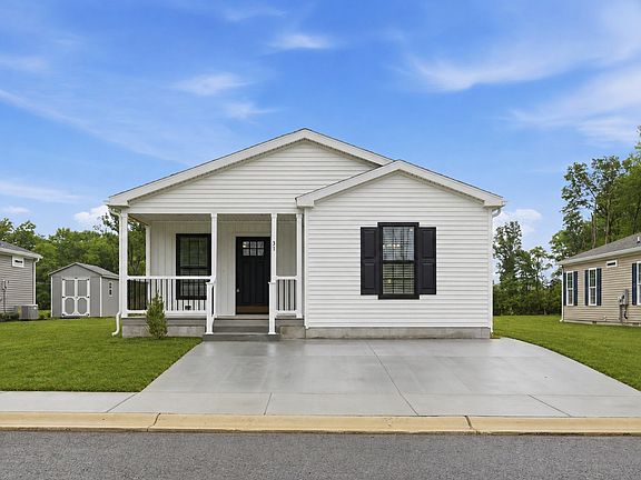Exterior Image-2-Ritz-Craft 94 Cinnamon Woods