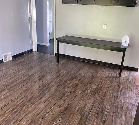 5th image of 13301 Shady Oak Blvd