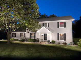 24110 E 90th Ter, Lees Summit, MO 64064