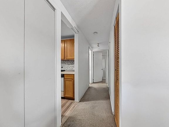 3rd image of 15 Longworth Ave