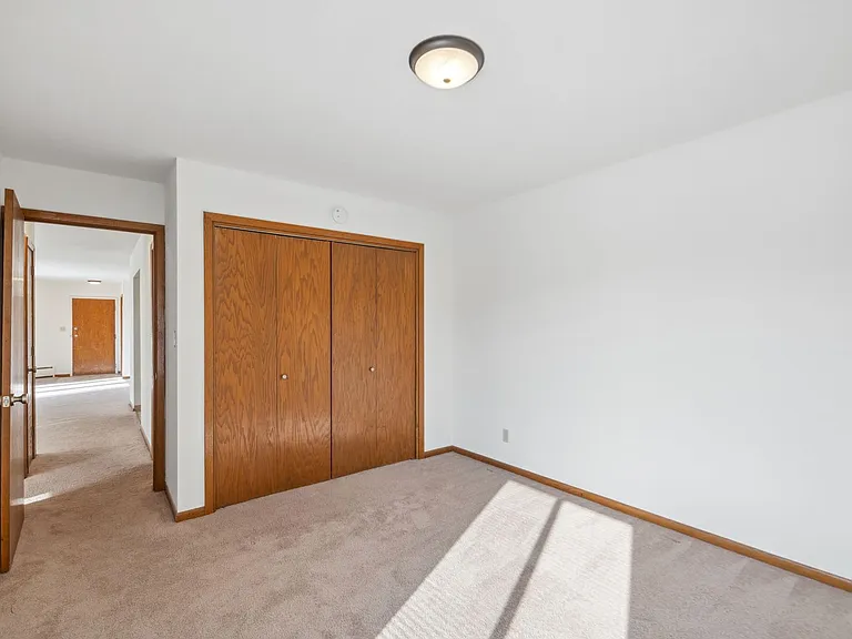 Rose Mall Apartments — Photo 35