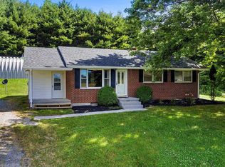 117 Wild Cherry Rd NE, Pilot, VA 24138