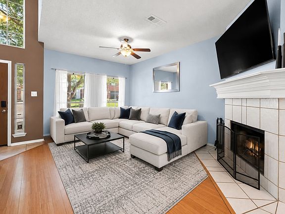 5th image of 3908 Cannonwood Dr