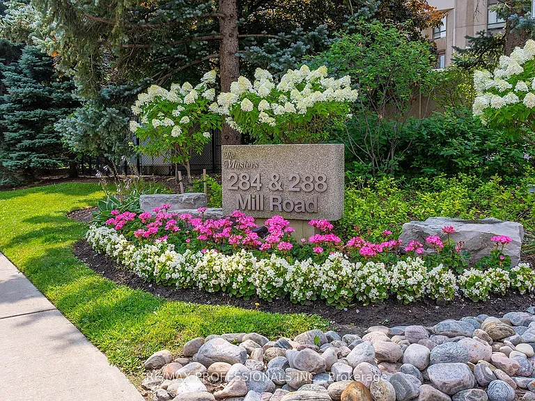 284 Mill Rd #B1 — Photo 2