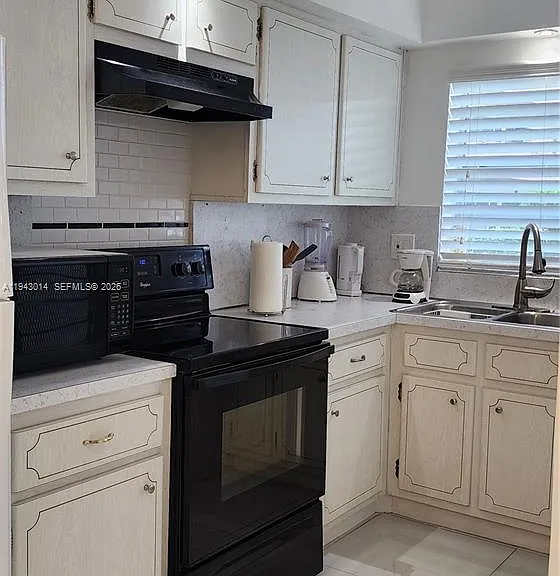 5300 Washington St #P132 — Photo 13
