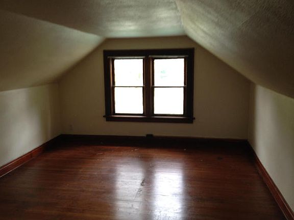 Upstairs bedroom
