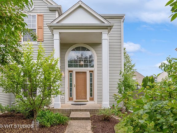 2nd image of 11751 Glenn Cir