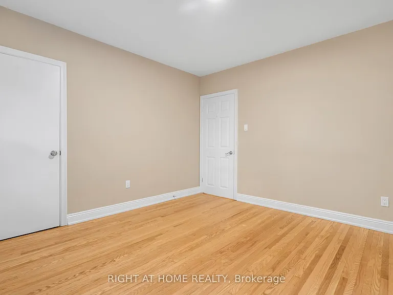 49 McGregor Rd W #MAIN — Photo 14