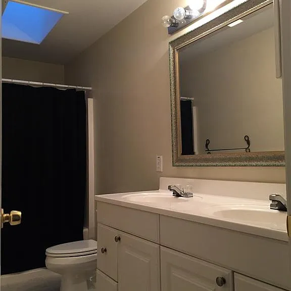 685 Garibaldi St SW — Photo 8