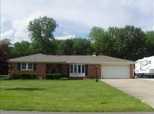 1522 Crestwood Ln, Lafayette, IN 47909