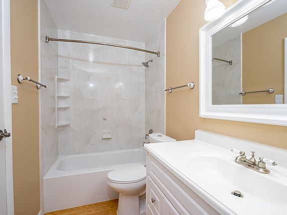 5th image of 5559 Delmonte Dr