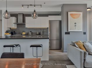 41 Ossington Ave #405, Toronto, ON M6J2Y9