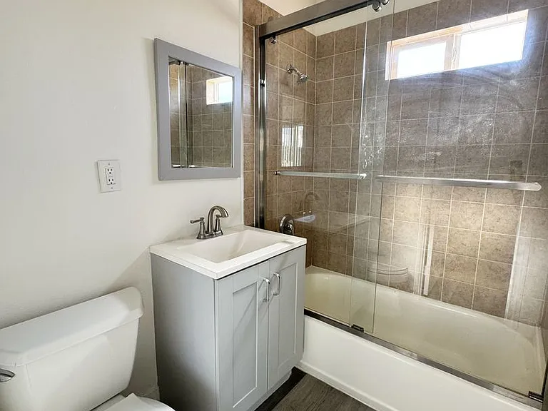 225 Belmont Ave — Photo 10