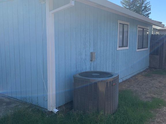 3rd image of 9731 Greensboro Cir