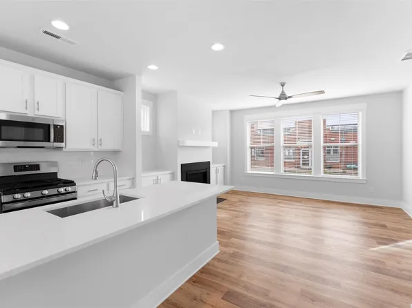 628 Amalfi Dr, Davidson, NC 28036