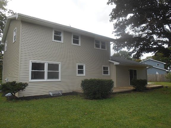 4th image of 5926 Doris Dr