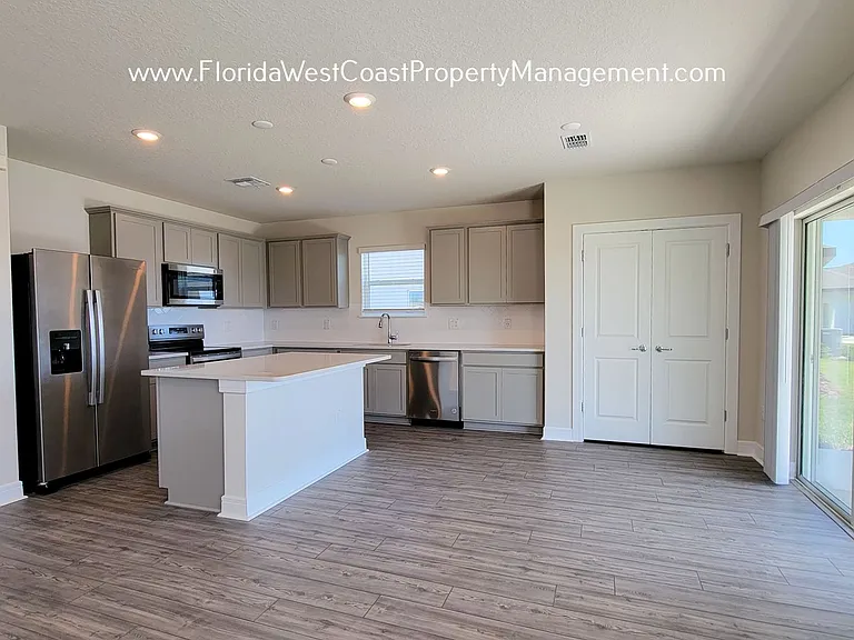 8415 Abalone Loop — Photo 21