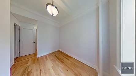 Rented by Bond New York