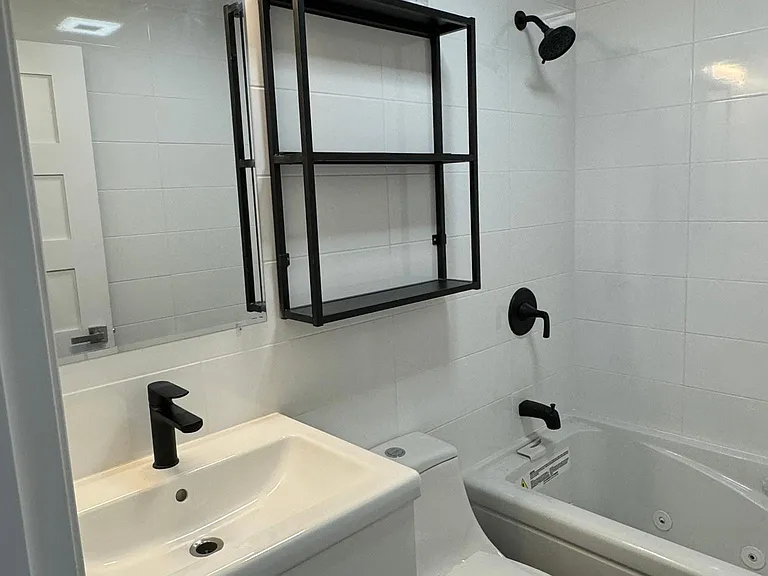107 Bunnell St #2 — Photo 4