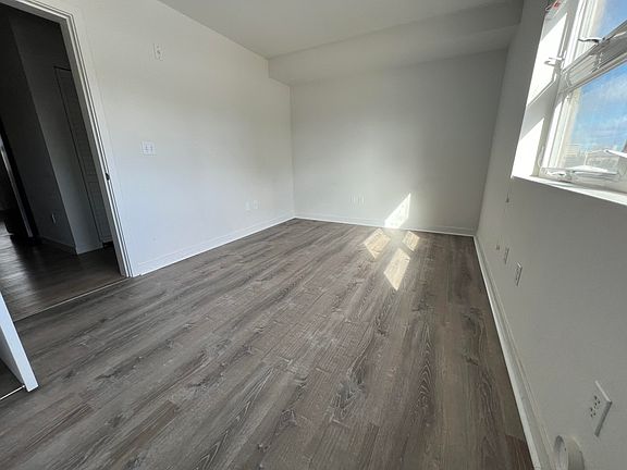 2nd image of 1310 Pensacola St #403