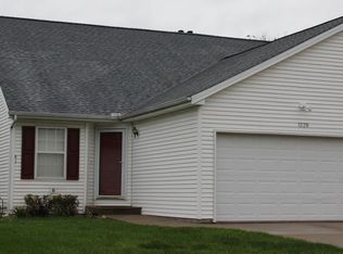 1228 Beacon Hill Ct, Normal, IL 61761