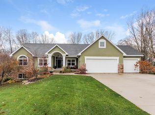 8609 Woodruff Dr SW, Byron Center, MI 49315