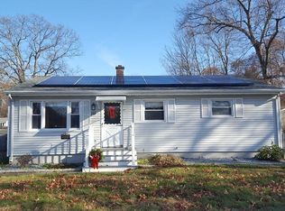 111 Talmadge Dr, Springfield, MA 01118