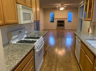 942 Russell Ave, Santa Rosa, CA 95403