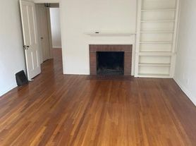 1257 1/2 Devon Ave, Los Angeles, CA