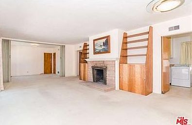 4th image of 3465 Bonnie Hill Dr