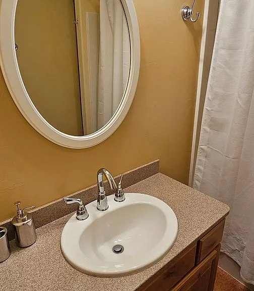 2334 W Beall St #1 — Photo 26
