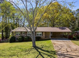 5746 Woodland Dr, Douglasville, GA 30135