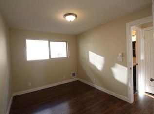 410 SW 154th St APT 2, Burien, WA 98166