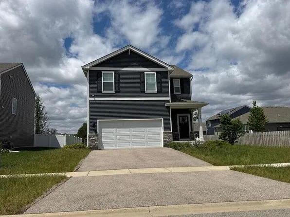 2025 Winterberry Trl, Wonder Lake, IL 60097
