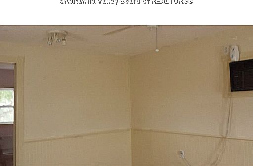 5th image of 86 Johns Ln