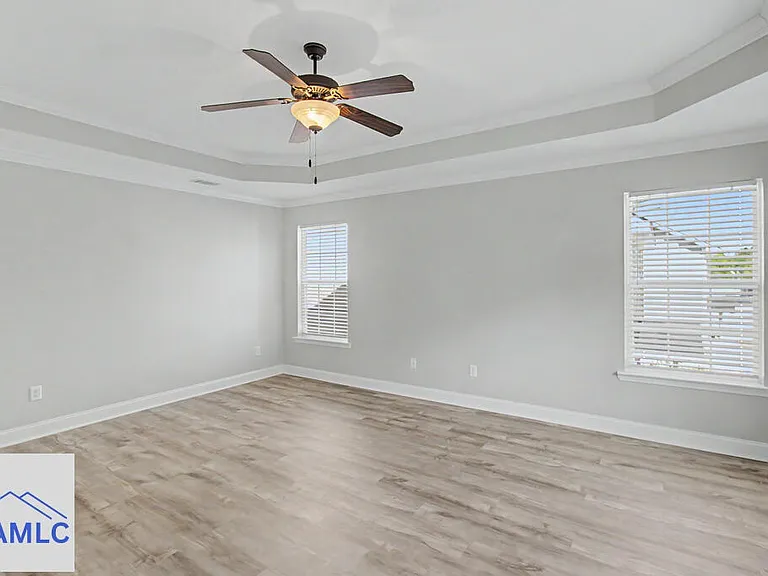 624 Amhearst Row — Photo 30