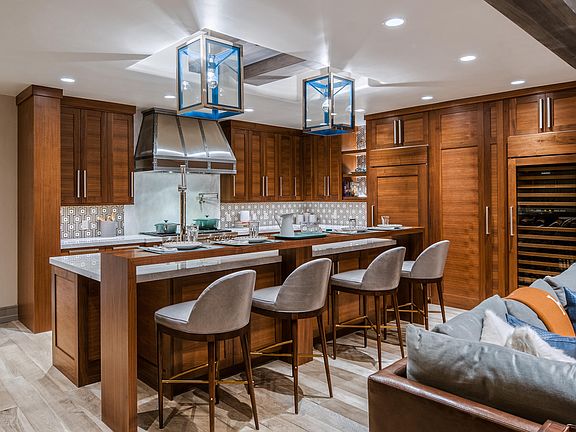 4th image of 8902 Empire Club Dr #602