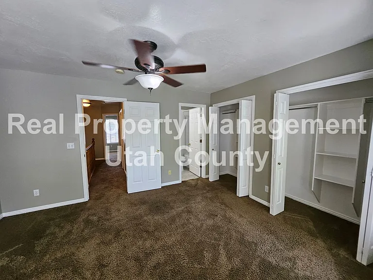 42 W 680 N — Photo 20