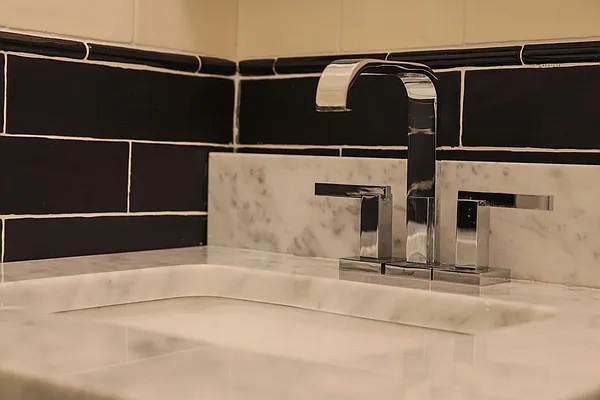 Rented by Nooklyn NYC LLC | media 92