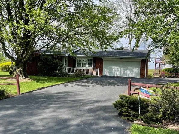 13049 N 1st St, Westphalia, IN 47596