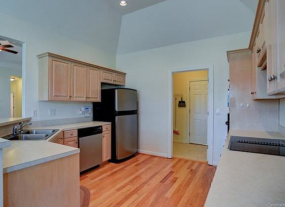 4th image of 13207 Willow Breeze Ln