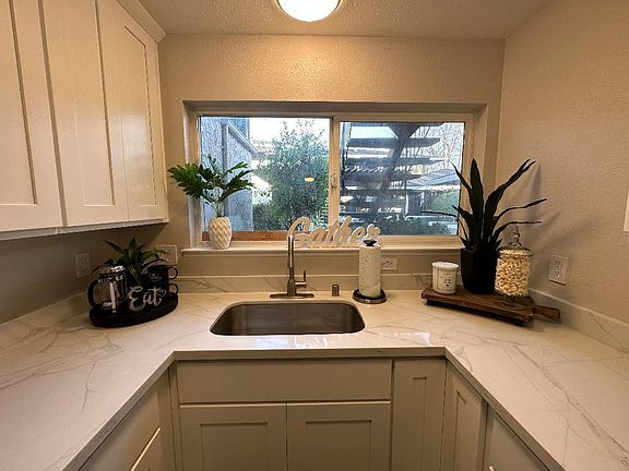 3rd image of 705 W Valley Dr #2