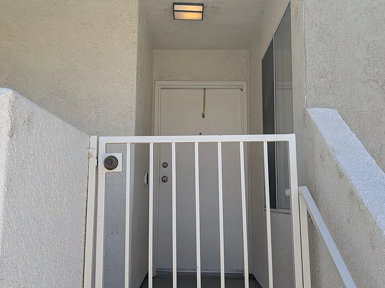 24465 Valle Del Oro #203 — Photo 2