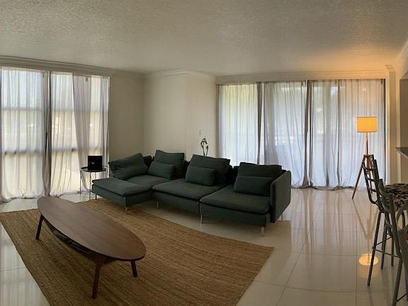 3rd image of 3031 N Ocean Blvd APT 206