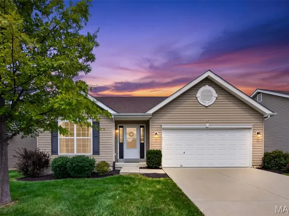 603 Prairiegate Ct, Lake Saint Louis, MO 63367