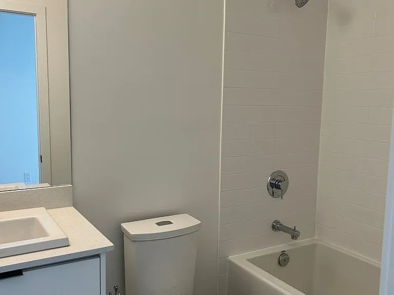 55 Duke St W #315 — Photo 10