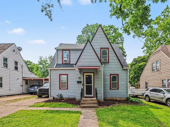 1193 SW Warren Ave, Topeka, KS 66604
