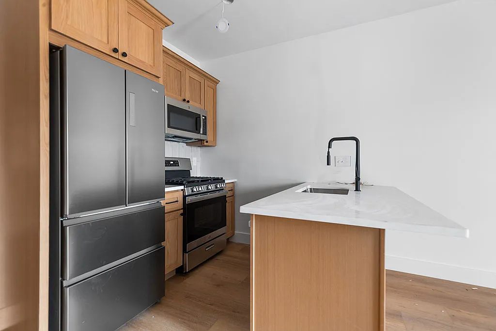 1 bed, 527 sqft, $2,499 — Photo 2